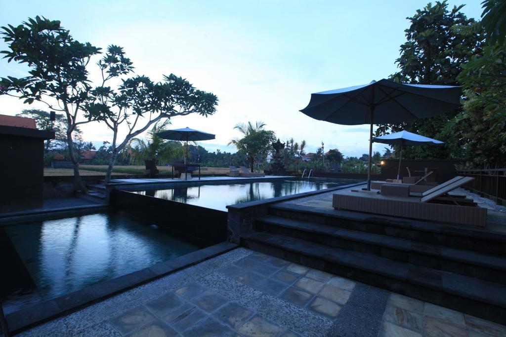 Nyoman Karsa Bungalow ウブド エクステリア 写真