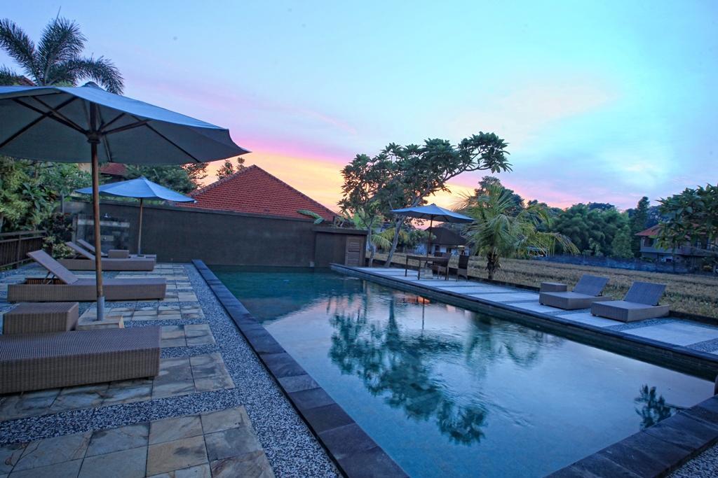 Nyoman Karsa Bungalow ウブド エクステリア 写真
